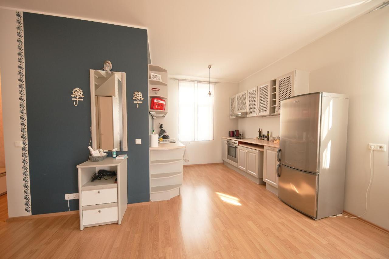 Rose Apartment Haapsalu Dış mekan fotoğraf
